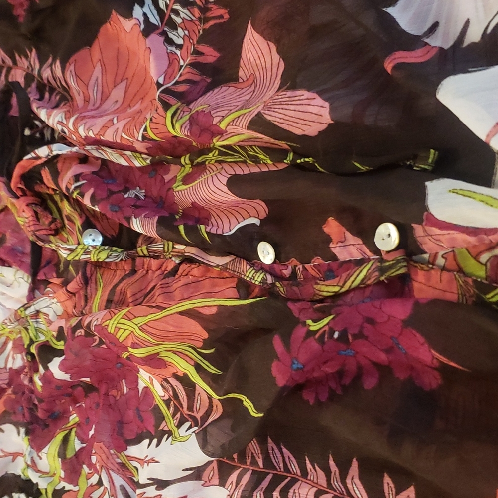 Top - Picture 5 of 10